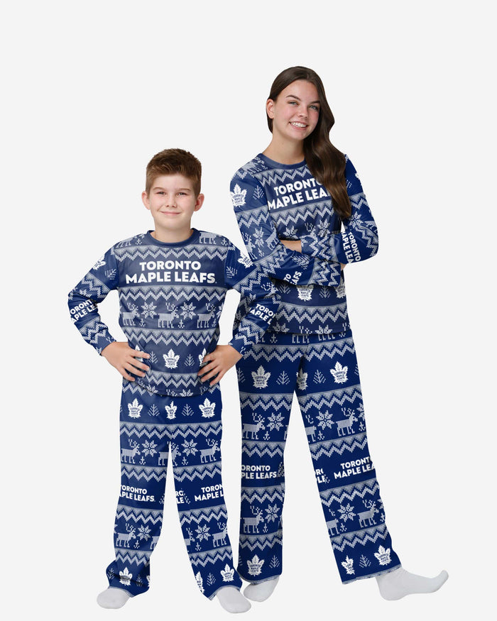Toronto Maple Leafs Youth Ugly Pattern Family Holiday Pajamas FOCO 4 - FOCO.com