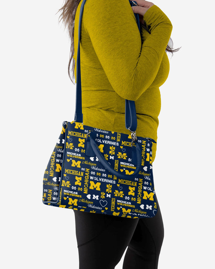 Michigan Wolverines Logo Love Purse FOCO - FOCO.com