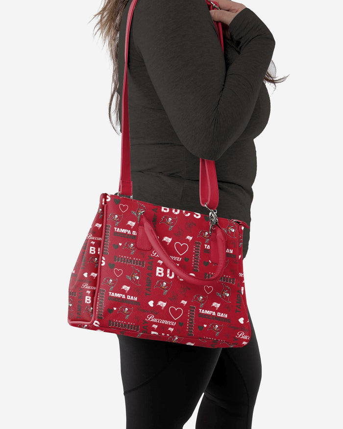 Tampa Bay Buccaneers Logo Love Purse FOCO - FOCO.com