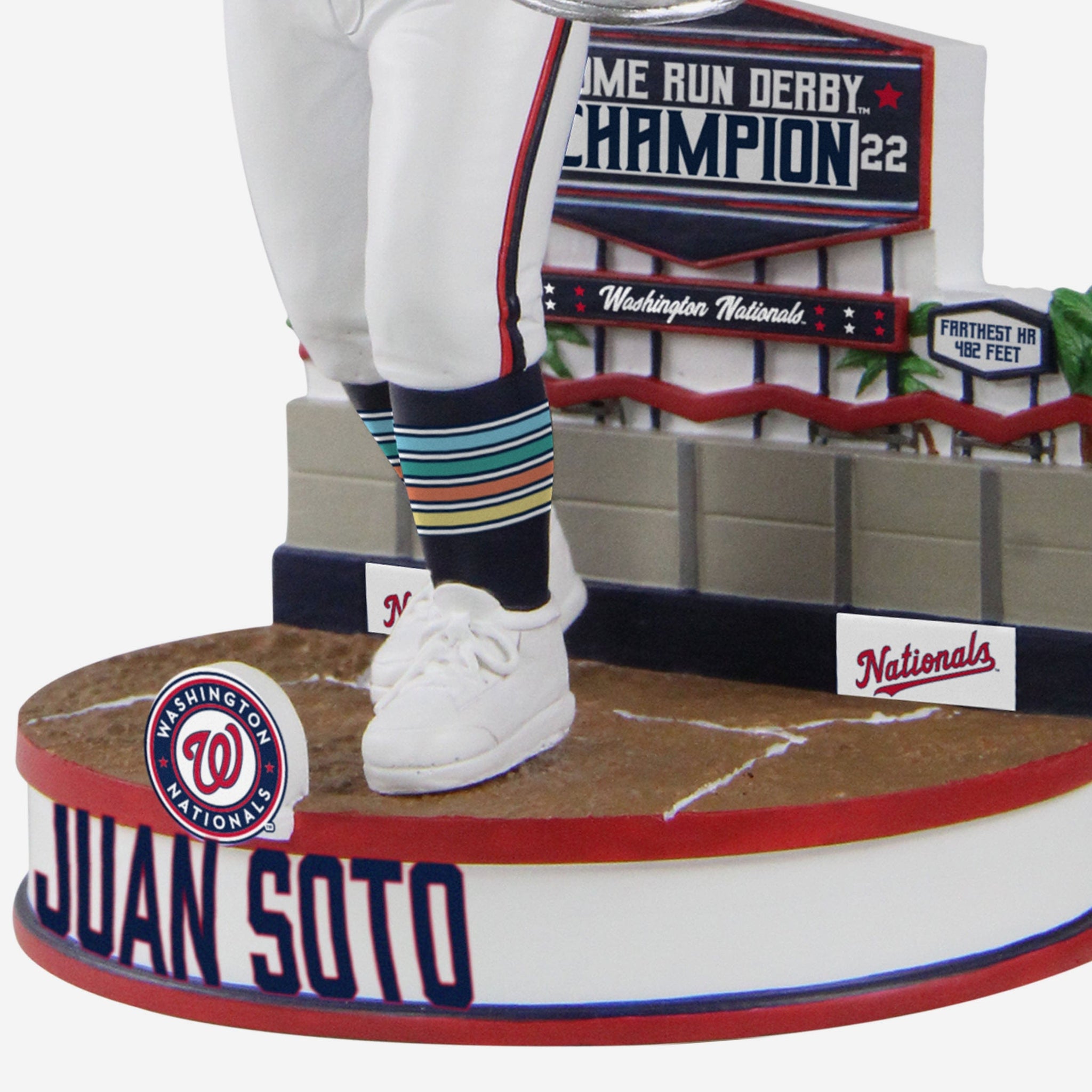 Juan Soto (San Diego Padres) Hero Series MLB Bobblehead by FOCO - CLARKtoys