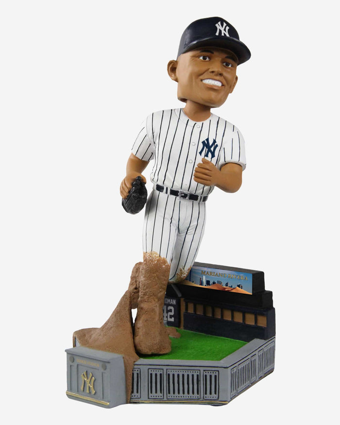 Mariano Rivera New York Yankees Sandman Bobblehead FOCO - FOCO.com