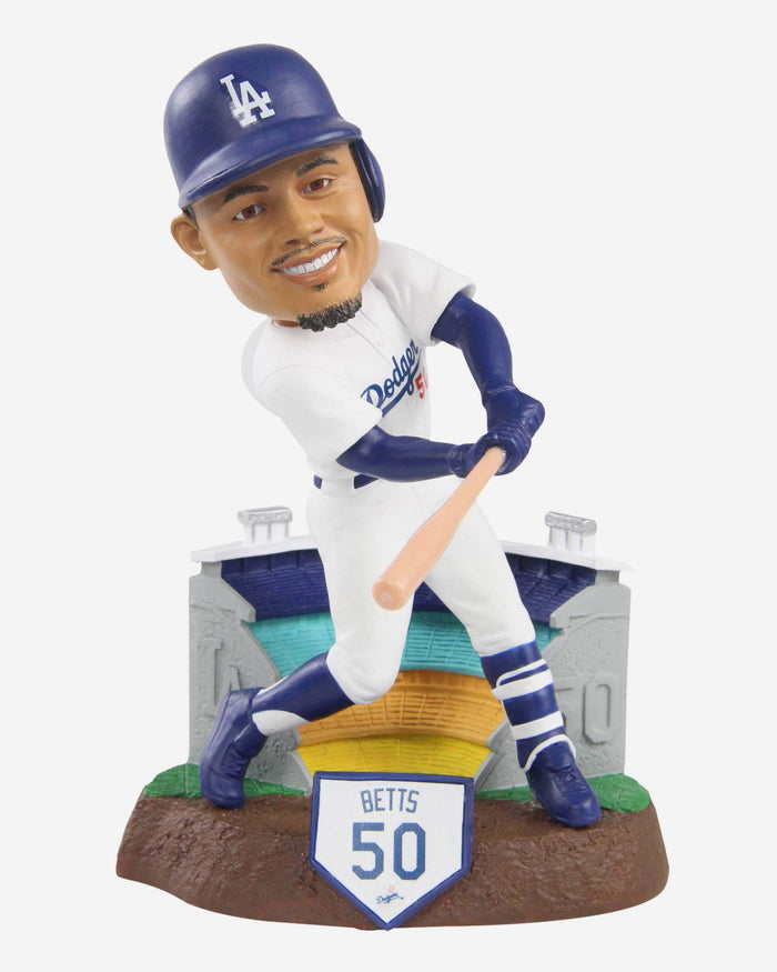 Mookie Betts Los Angeles Dodgers Stadium Base Bobblehead FOCO - FOCO.com