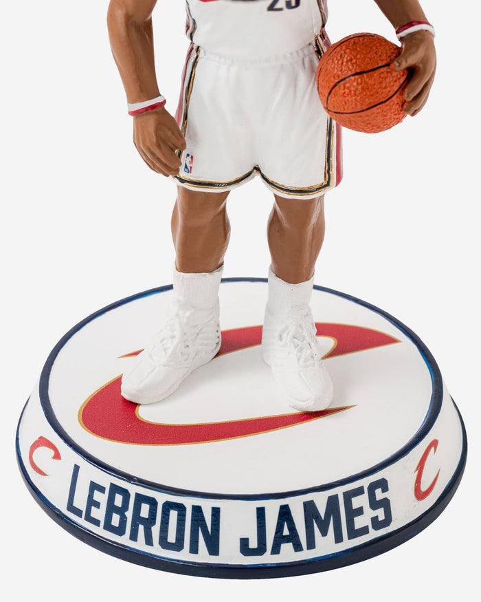 LeBron James Cleveland Cavaliers Bighead Bobblehead FOCO - FOCO.com