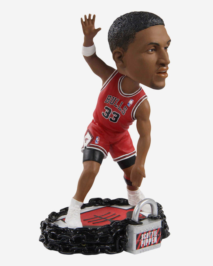 Scottie Pippen Chicago Bulls Lockdown Defense Bobblehead FOCO - FOCO.com