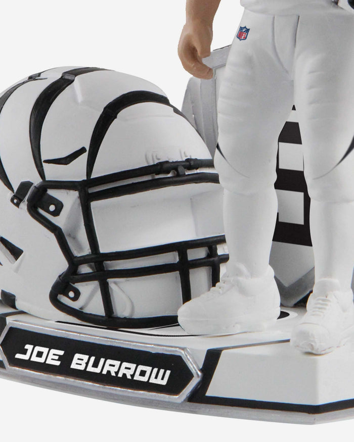 Joe Burrow Cincinnati Bengals 2022 Alternate Helmet Bobblehead FOCO - FOCO.com
