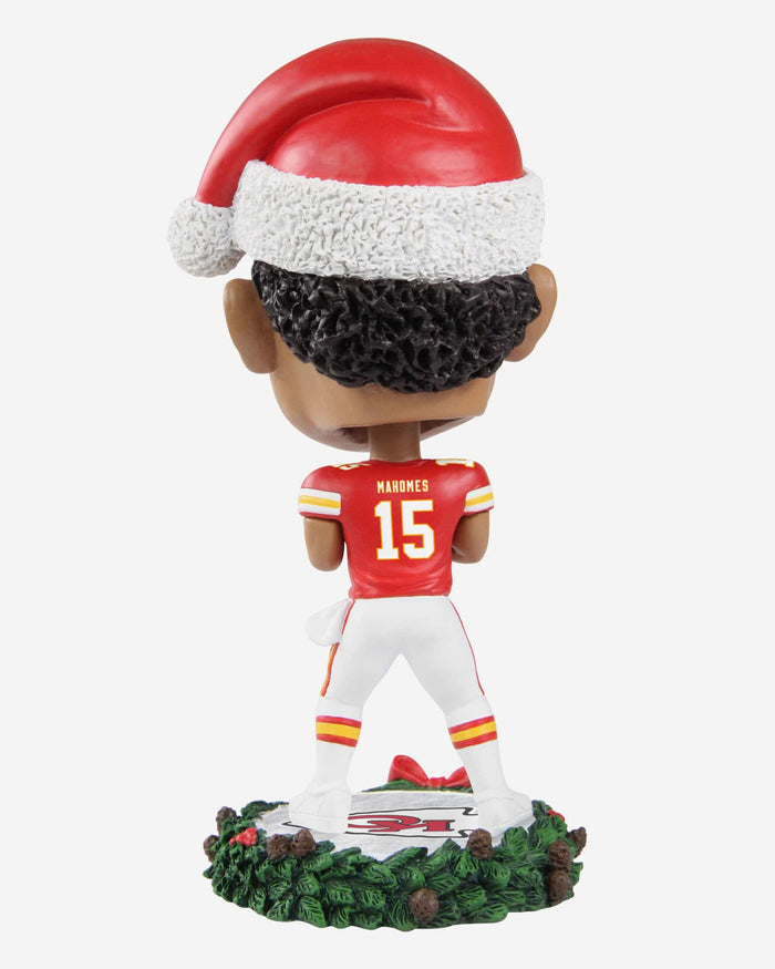 Patrick Mahomes Kansas City Chiefs Holiday Wreath Bighead Bobblehead FOCO - FOCO.com