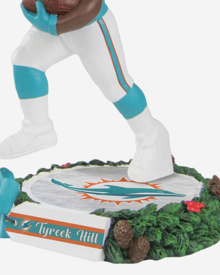 Tyreek Hill Miami Dolphins Holiday Wreath Bighead Bobblehead FOCO - FOCO.com