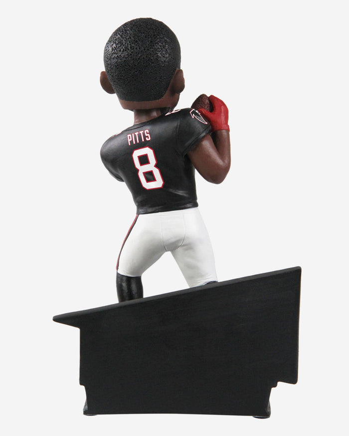 Kyle Pitts Atlanta Falcons Retro Uniform Bobblehead FOCO - FOCO.com