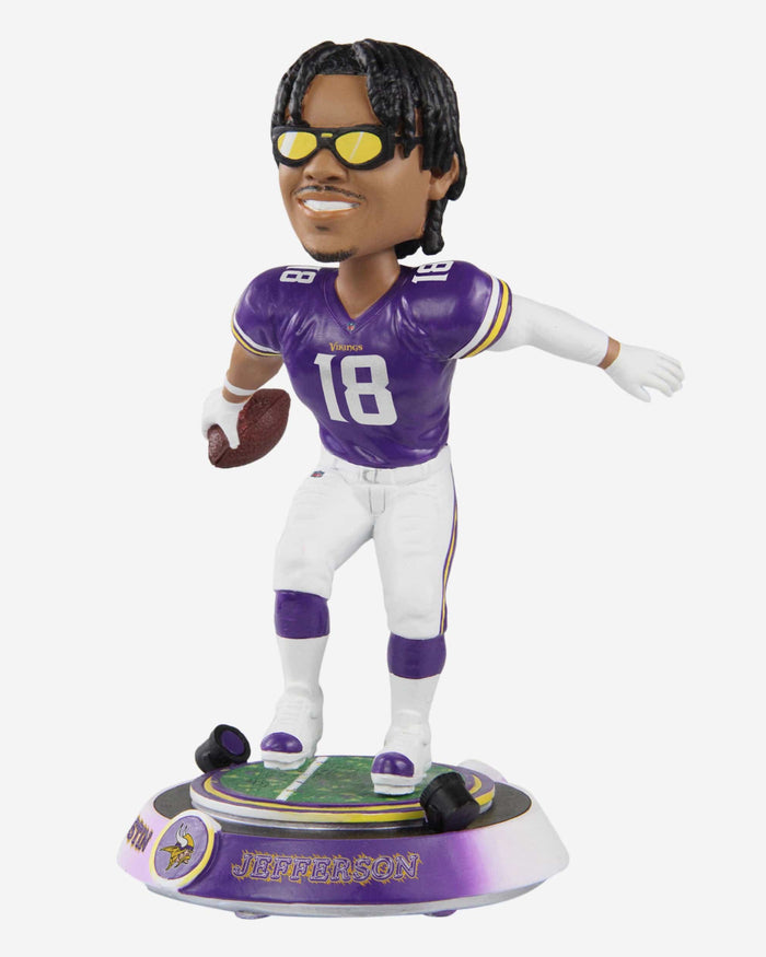 Justin Jefferson Minnesota Vikings Touchdown Celebration Bobblehead FOCO - FOCO.com