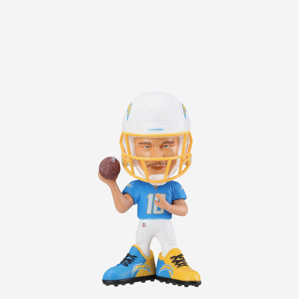 Justin Herbert Los Angeles Chargers Vinyl Showstomperz Bobblehead FOCO - FOCO.com