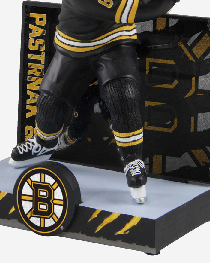 David Pastrnak Boston Bruins Claw Mark Bobblehead FOCO - FOCO.com