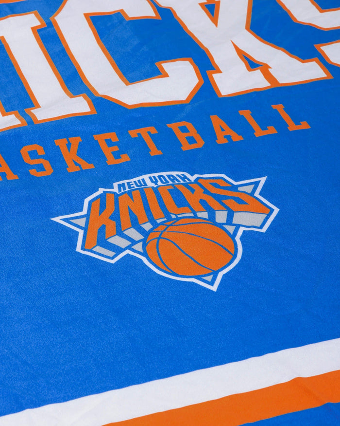 New York Knicks Team Property Sherpa Plush Throw Blanket FOCO - FOCO.com
