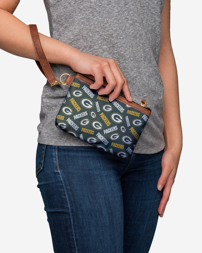 Green Bay Packers Printed Collection Repeat Logo Wristlet FOCO - FOCO.com