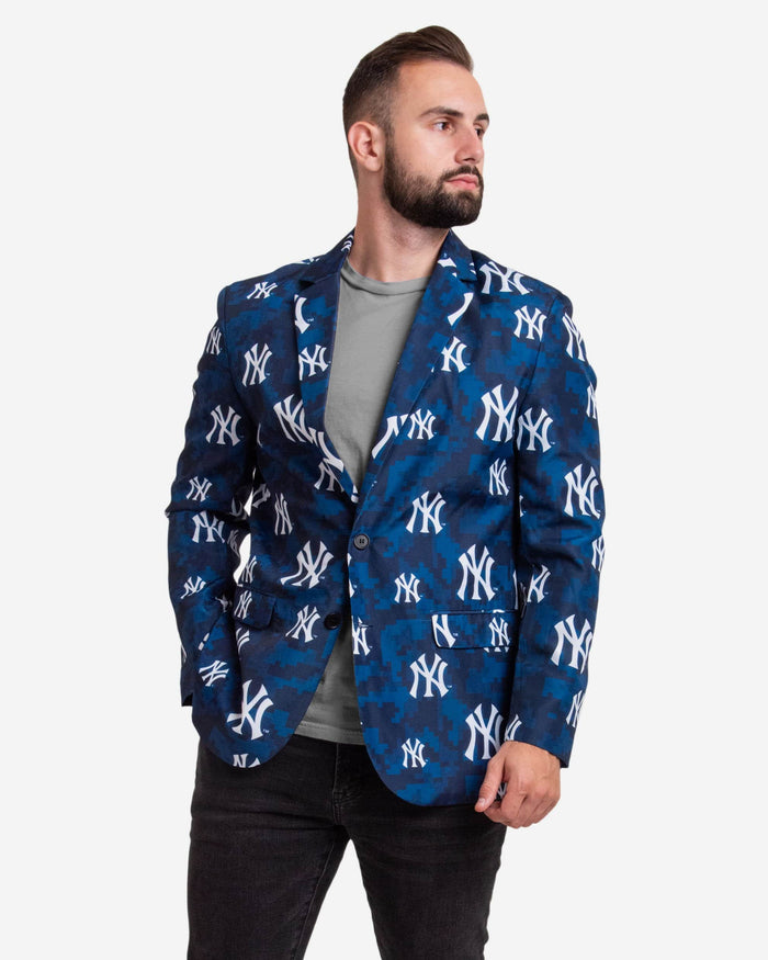 New York Yankees Digital Camo Suit Jacket FOCO 42 - FOCO.com