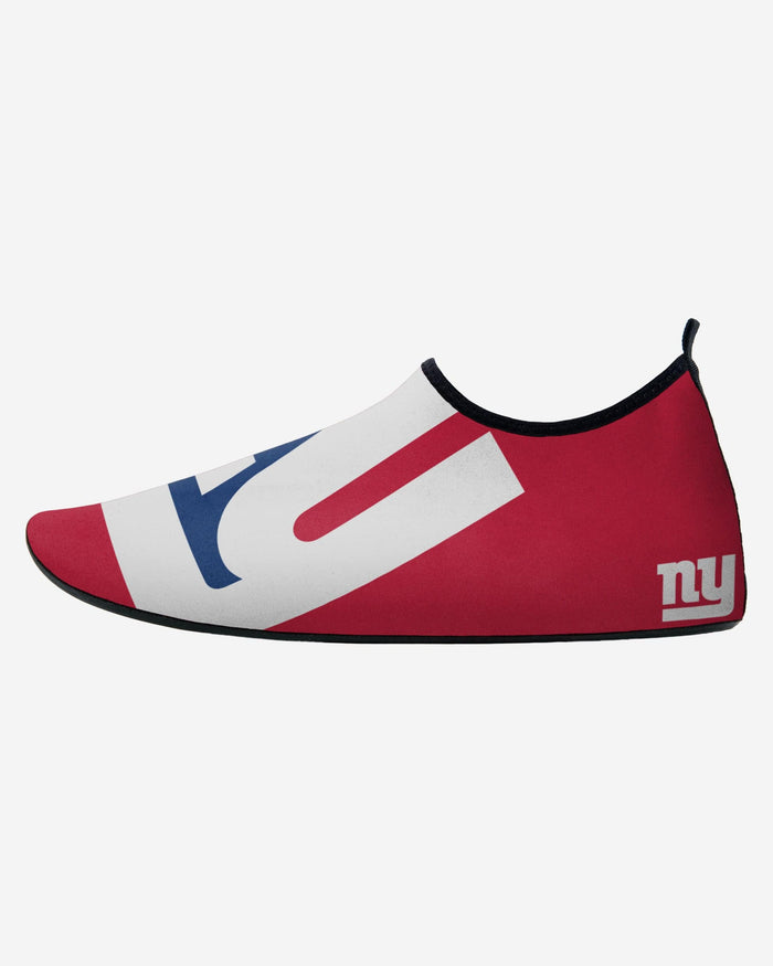 New York Giants Mens Colorblock Water Shoe FOCO - FOCO.com