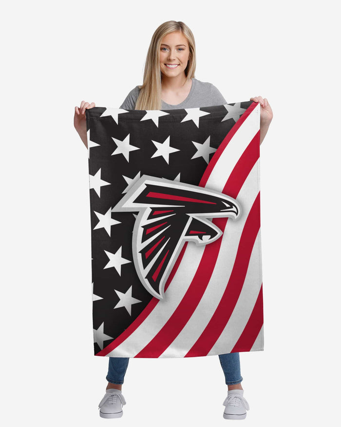Atlanta Falcons Americana Vertical Flag FOCO - FOCO.com
