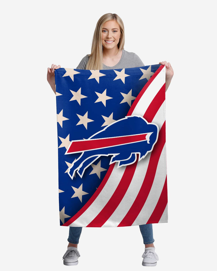 Buffalo Bills Americana Vertical Flag FOCO - FOCO.com