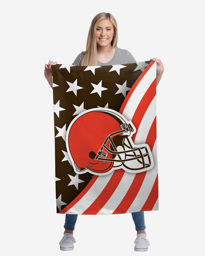 Cleveland Browns Americana Vertical Flag FOCO - FOCO.com
