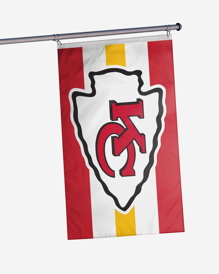 Kansas City Chiefs Big Logo Team Stripe Horizontal Flag FOCO - FOCO.com