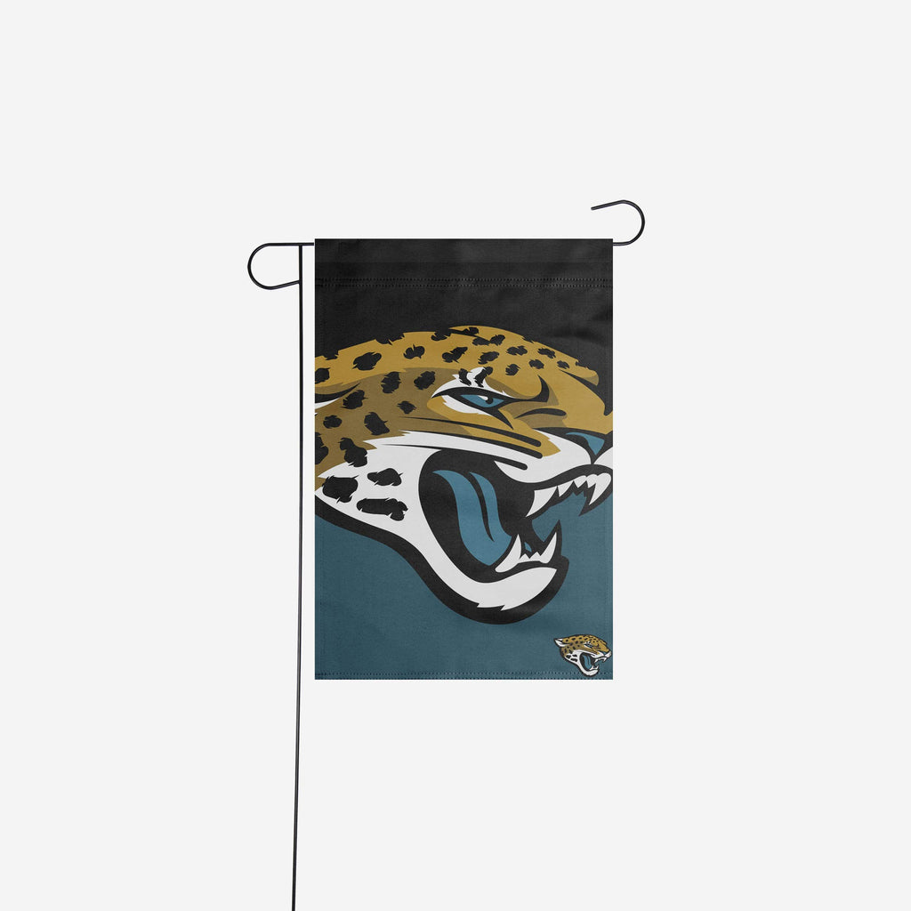 Jacksonville Jaguars Colorblock Helmet Garden Flag FOCO - FOCO.com