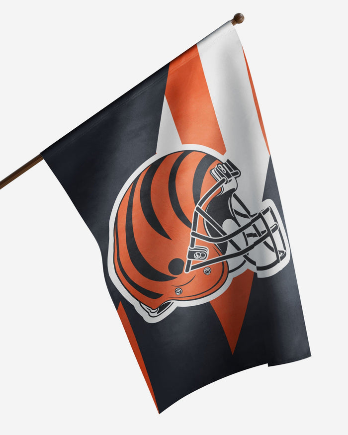 Cincinnati Bengals Helmet Vertical Flag FOCO - FOCO.com