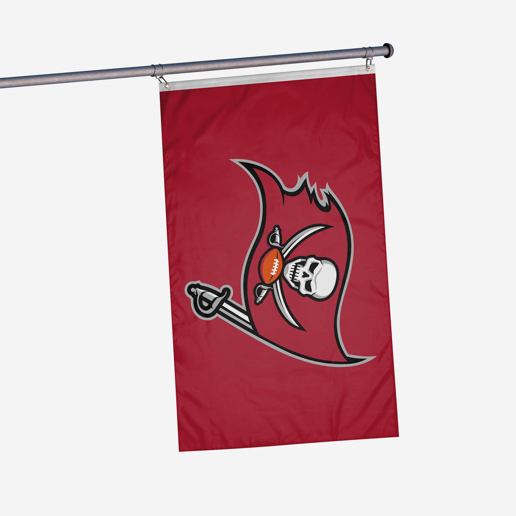 Tampa Bay Buccaneers Solid Horizontal Flag FOCO - FOCO.com