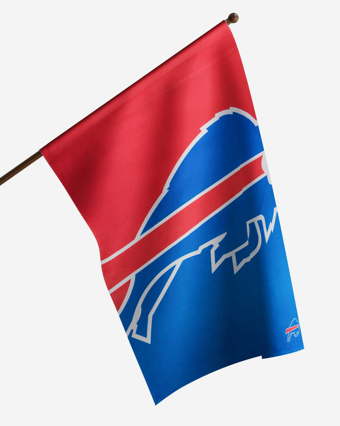 Buffalo Bills Vertical Flag FOCO - FOCO.com
