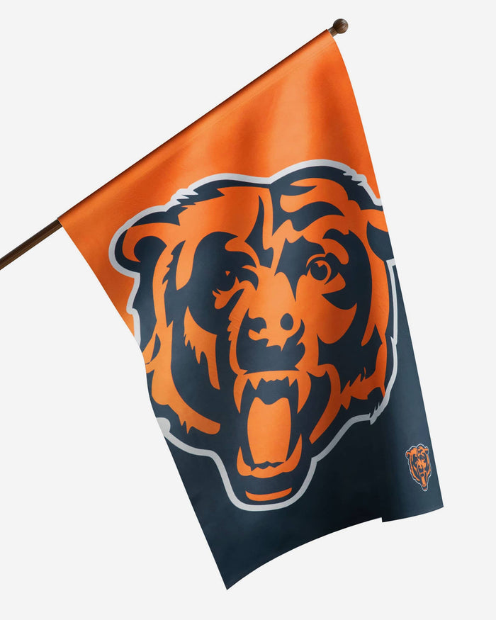 Chicago Bears Vertical Flag FOCO - FOCO.com