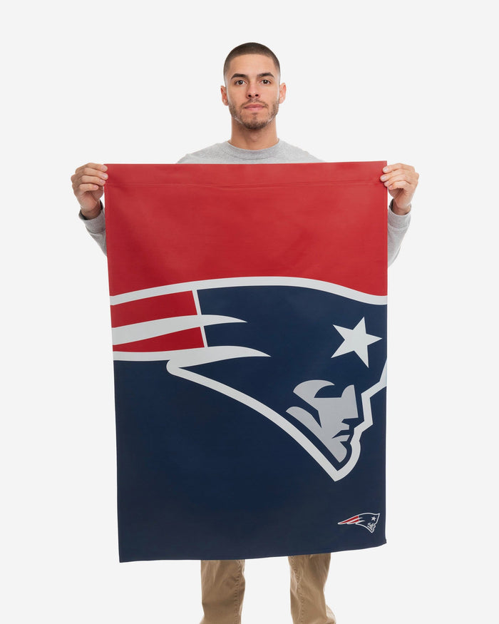 New England Patriots Vertical Flag FOCO - FOCO.com