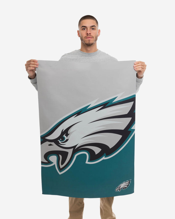 Philadelphia Eagles Vertical Flag FOCO - FOCO.com