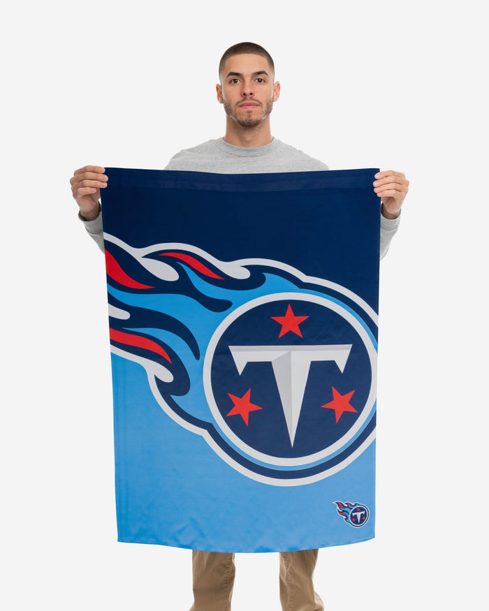 Tennessee Titans Vertical Flag FOCO - FOCO.com