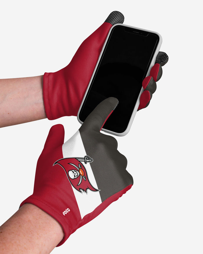 Tampa Bay Buccaneers 2 Pack Reusable Stretch Gloves FOCO - FOCO.com