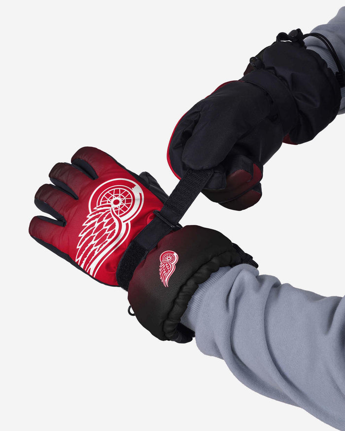 Detroit Red Wings Gradient Big Logo Insulated Gloves FOCO - FOCO.com