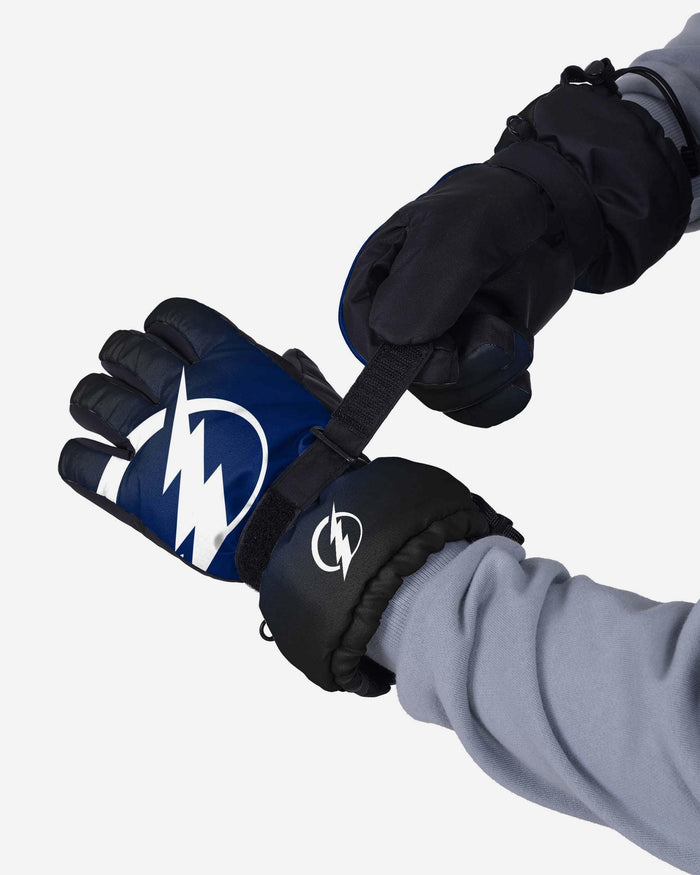Tampa Bay Lightning Gradient Big Logo Insulated Gloves FOCO - FOCO.com