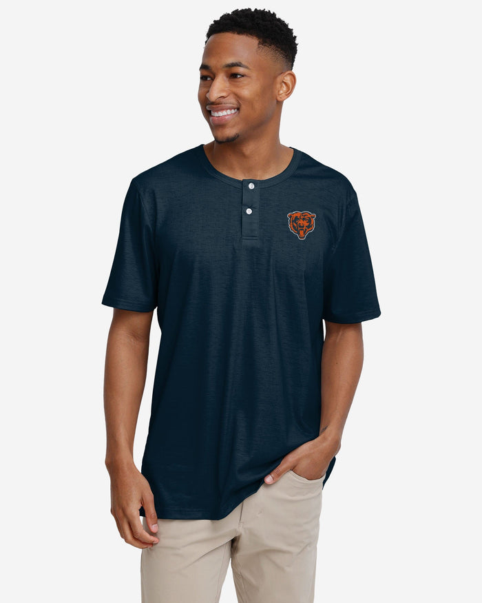 Chicago Bears Solid Team Logo Short Sleeve Henley FOCO S - FOCO.com