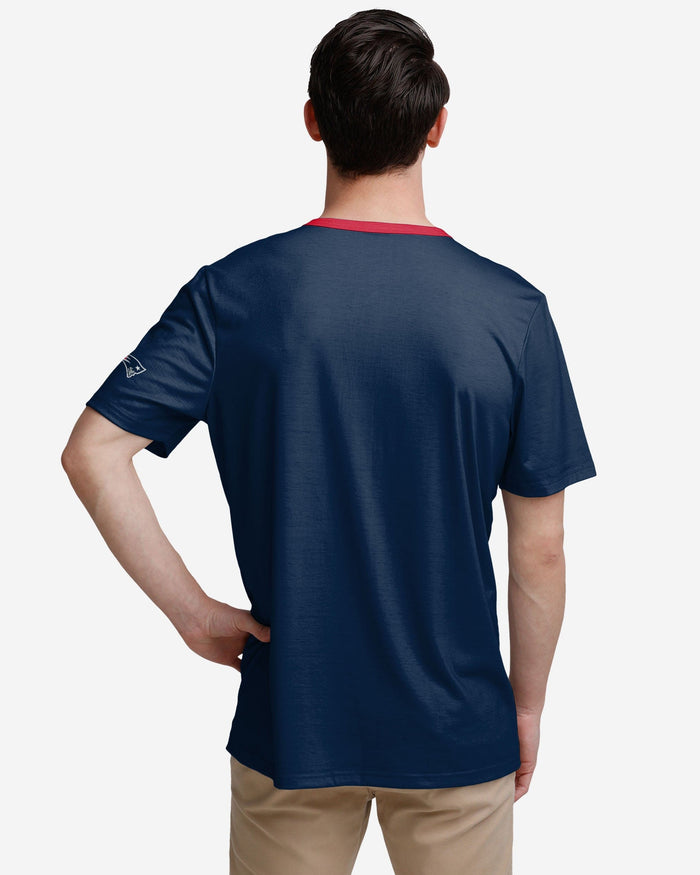 New England Patriots Solid Wordmark Short Sleeve Henley FOCO - FOCO.com