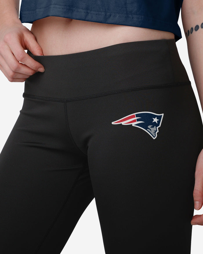 New England Patriots Womens Calf Logo Black Legging FOCO - FOCO.com