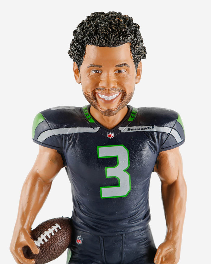 Russell Wilson Seattle Seahawks Thematic Player Figurine FOCO - FOCO.com