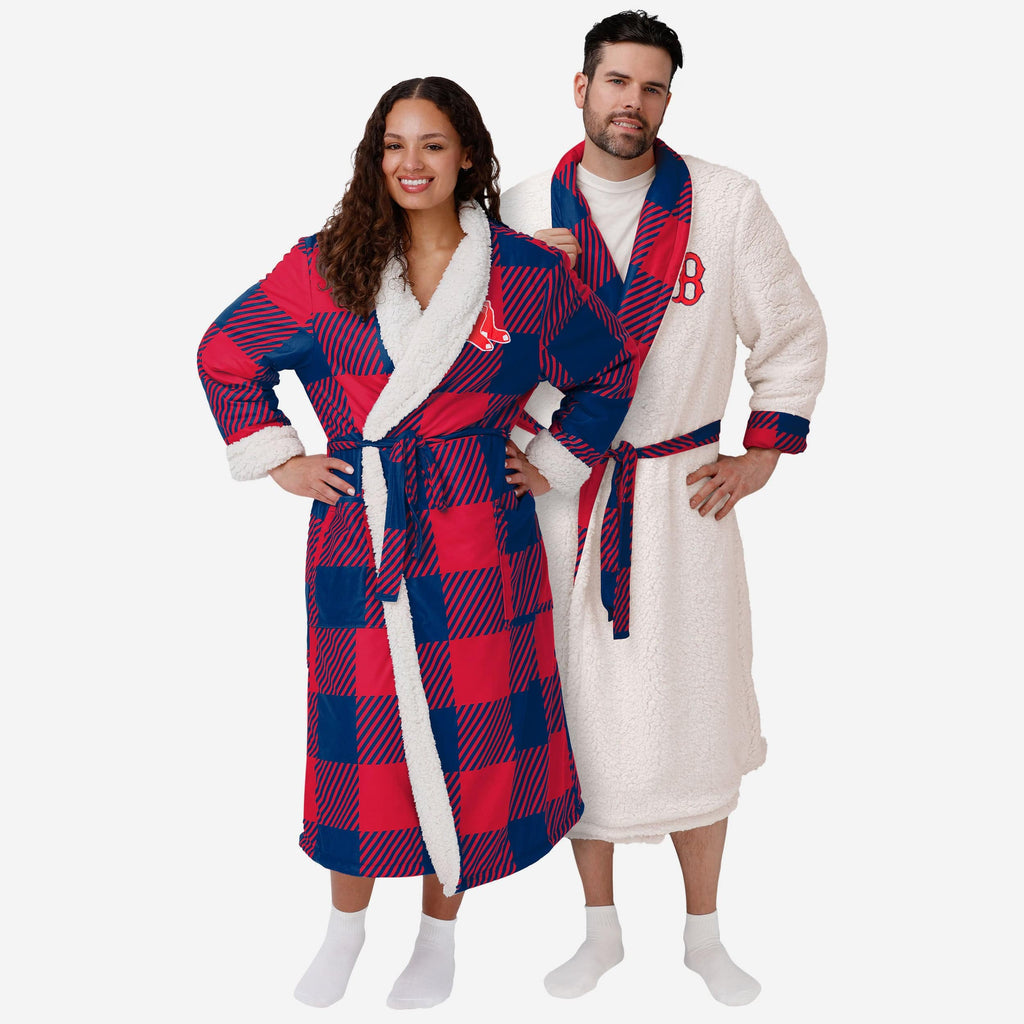 Boston Red Sox Lounge Life Reversible Robe FOCO S/M - FOCO.com