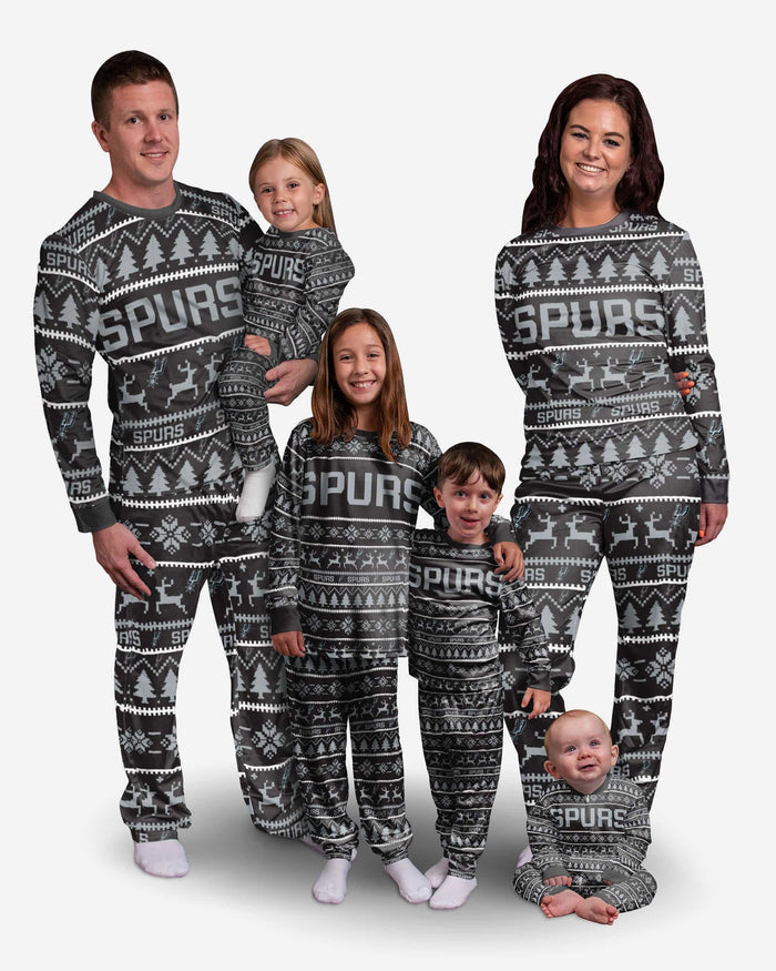 San Antonio Spurs Family Holiday Pajamas FOCO - FOCO.com