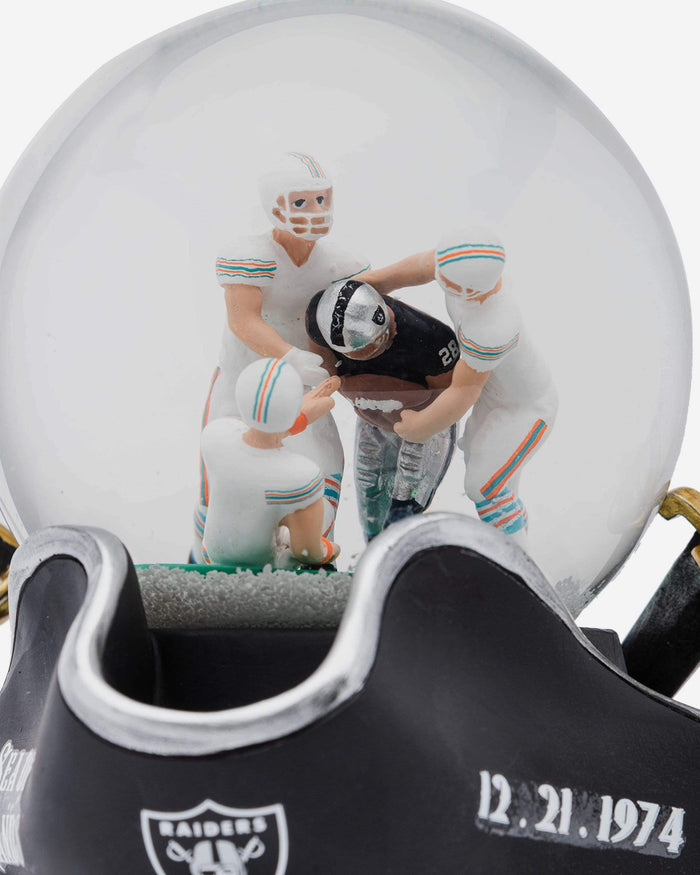 Las Vegas Raiders Iconic Moment Snow Globe FOCO - FOCO.com