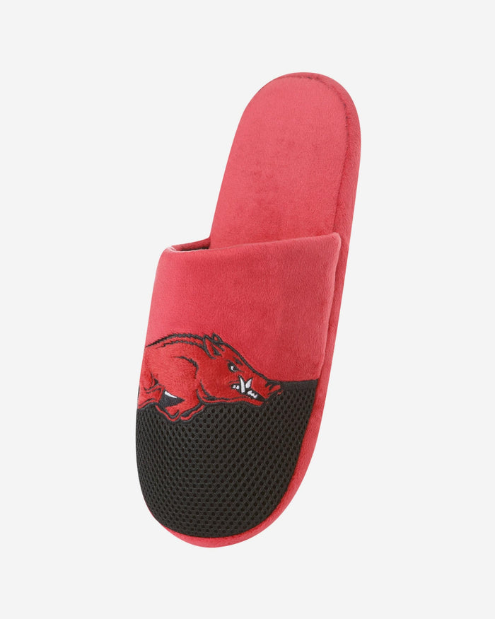 Arkansas Razorbacks Team Logo Staycation Slipper FOCO - FOCO.com