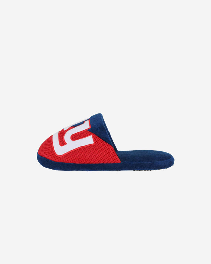 New York Giants Youth Team Logo Staycation Slipper FOCO S - FOCO.com