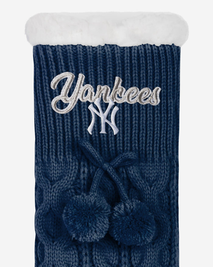 New York Yankees Womens Cable Knit Footy Slipper Socks FOCO - FOCO.com