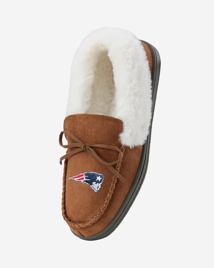 New England Patriots Womens Tan Moccasin Slipper FOCO - FOCO.com