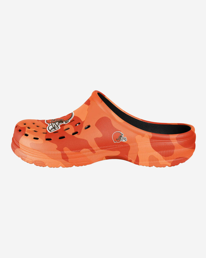 Cleveland Browns Tonal Camo Clog FOCO S - FOCO.com