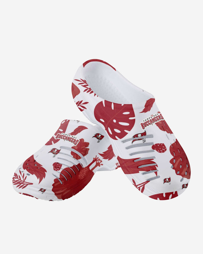 Tampa Bay Buccaneers Womens Floral White Clog FOCO - FOCO.com