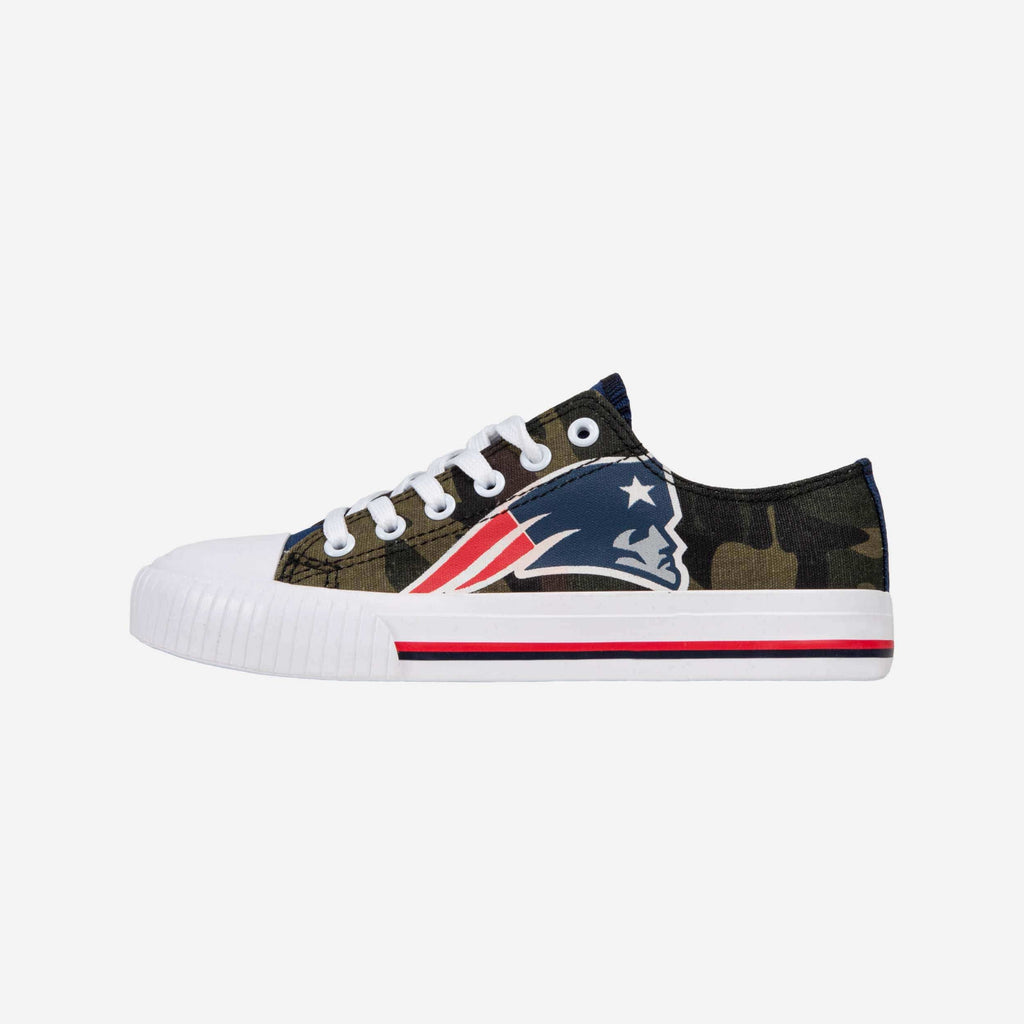 New England Patriots Womens Camo Low Top Canvas Shoe FOCO 6 - FOCO.com
