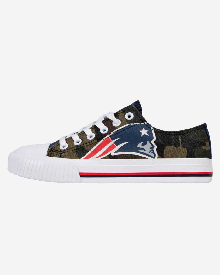 New England Patriots Womens Camo Low Top Canvas Shoe FOCO 6 - FOCO.com