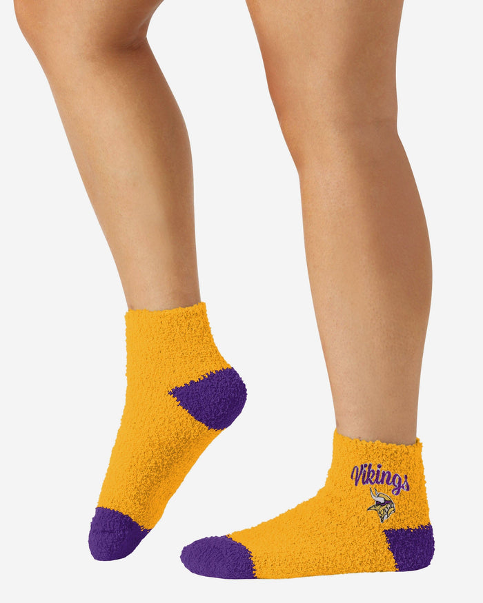 Minnesota Vikings 2 Pack Womens Script Logo Fuzzy Ankle Socks FOCO - FOCO.com